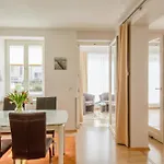 Brise To Hus App 12